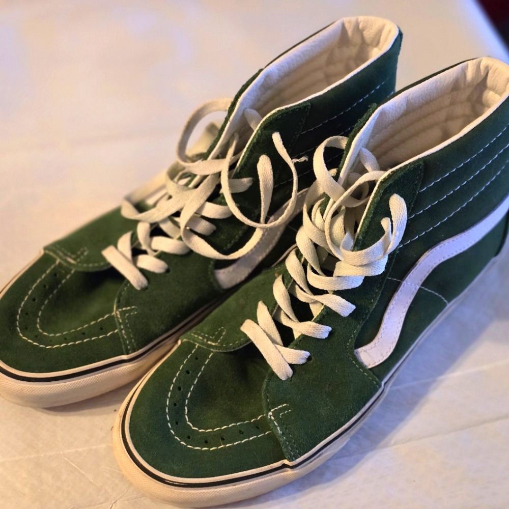 Vans Men's Green Suede Hi Top Sneakers 10.5